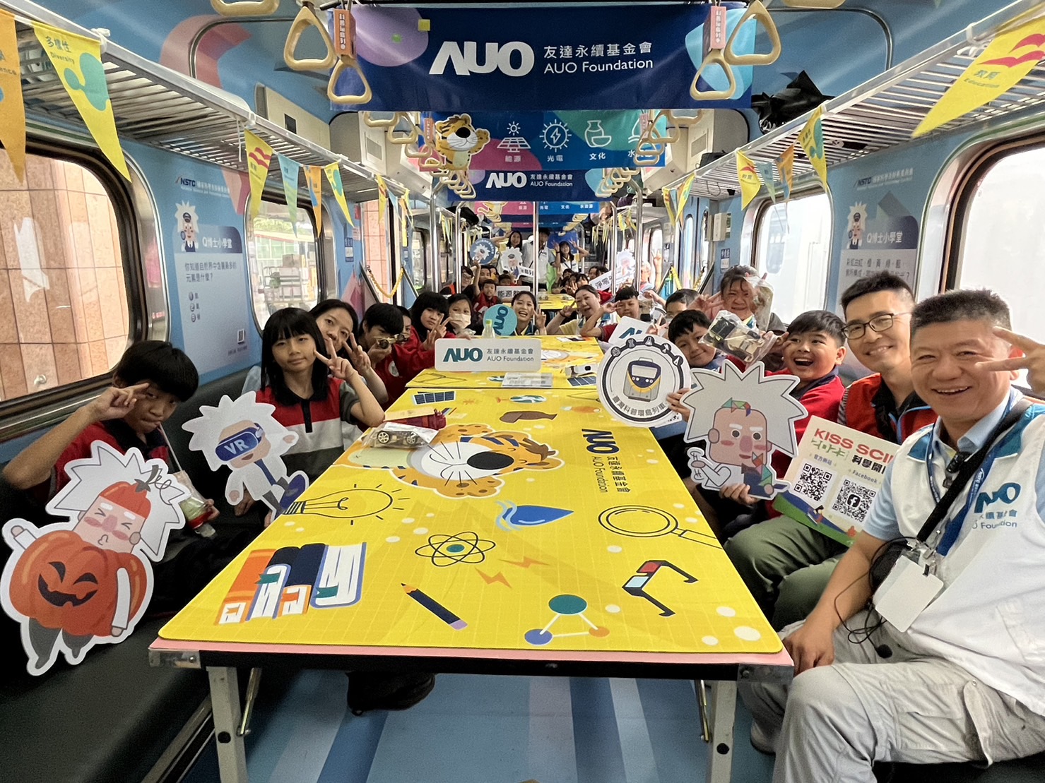 美国式家庭禁忌结局-3永續基金會參與「臺灣科普環島列車」，設計基礎科學車廂課程，以「淨零碳排和永續能源」為主題，讓學生透過創意實驗認識淨零知識，以及思考生活中的減碳行為